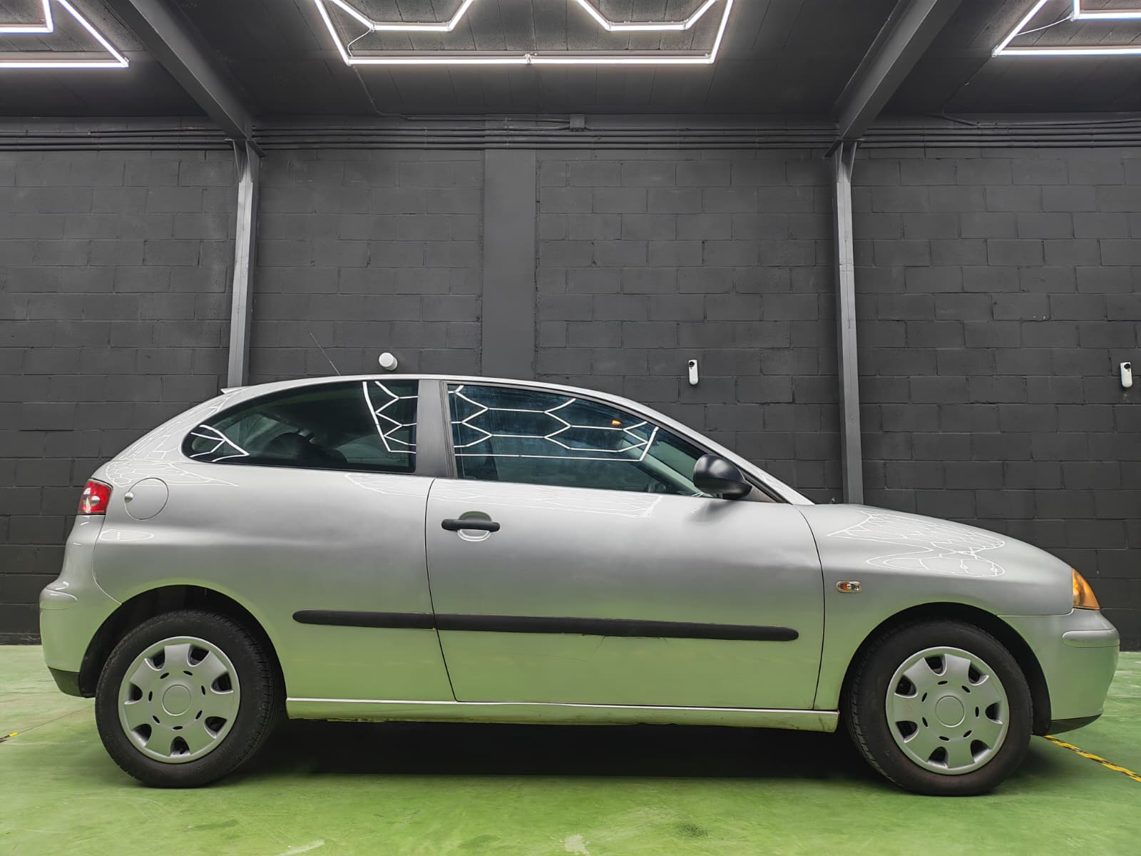 SEAT IBIZA 1.9: imagen 4