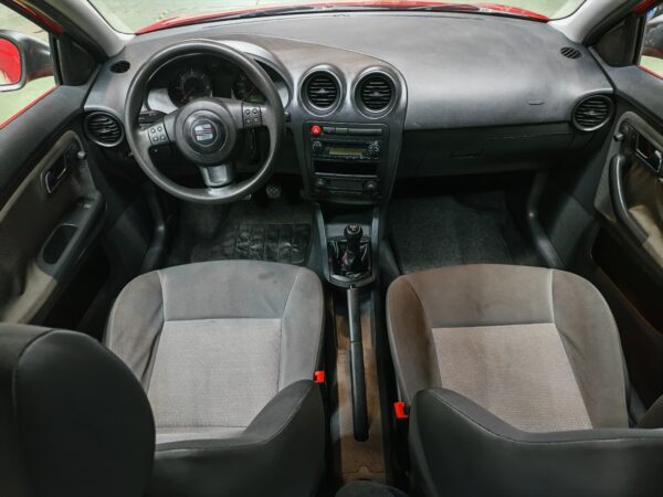 SEAT IBIZA 1.9