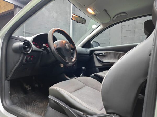 SEAT IBIZA 1.9