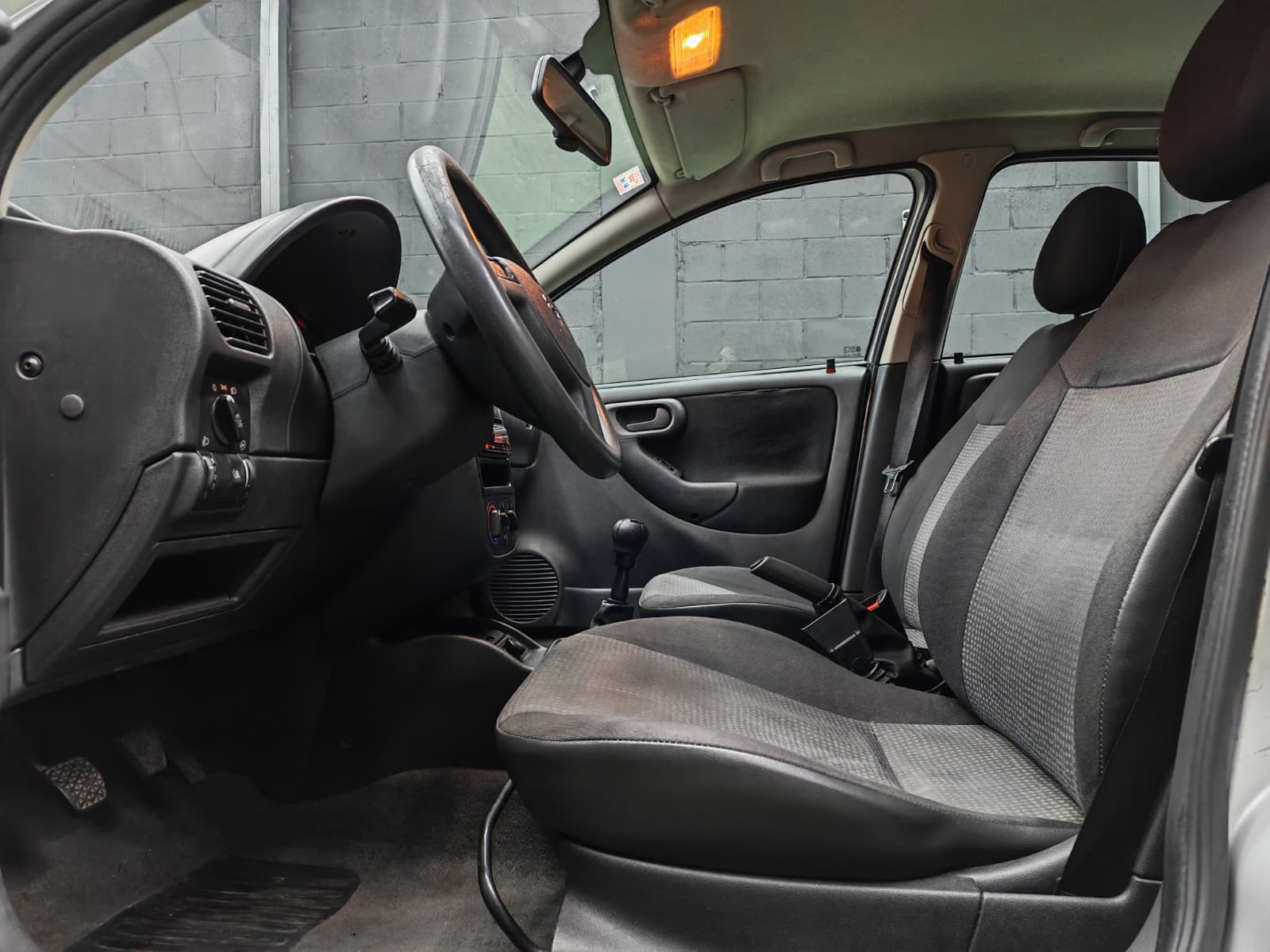 OPEL CORSA: imagen 12