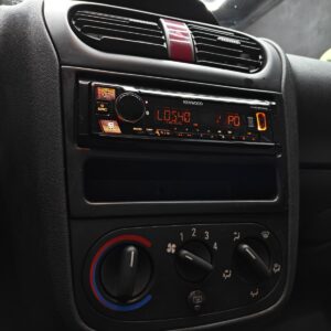 OPEL CORSA: imagen 21