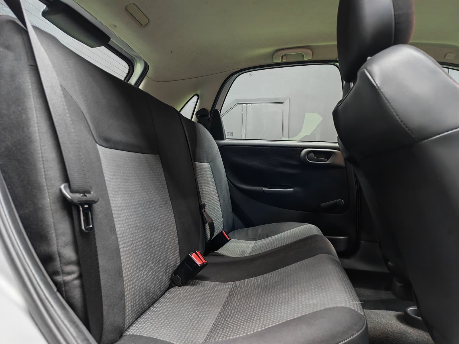 OPEL CORSA: imagen 17