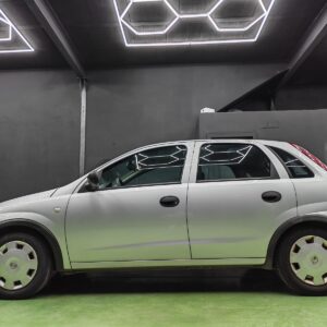 OPEL CORSA: imagen 9