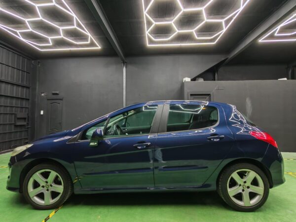 PEUGEOT 308 - 2.0HDI