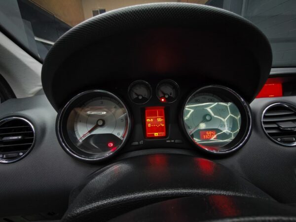 PEUGEOT 308 - 2.0HDI