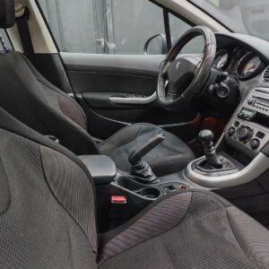 PEUGEOT 308 - 2.0HDI: imagen 14